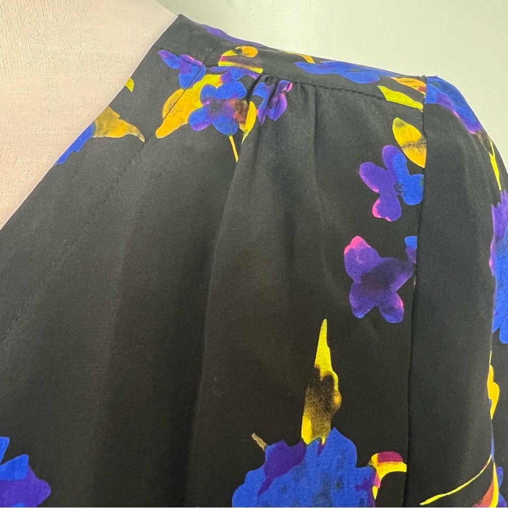 Yumi Kim 100% Silk Floral V-Neck Midi Wrap Dress Women’s Size Small - Picture 3 of 14